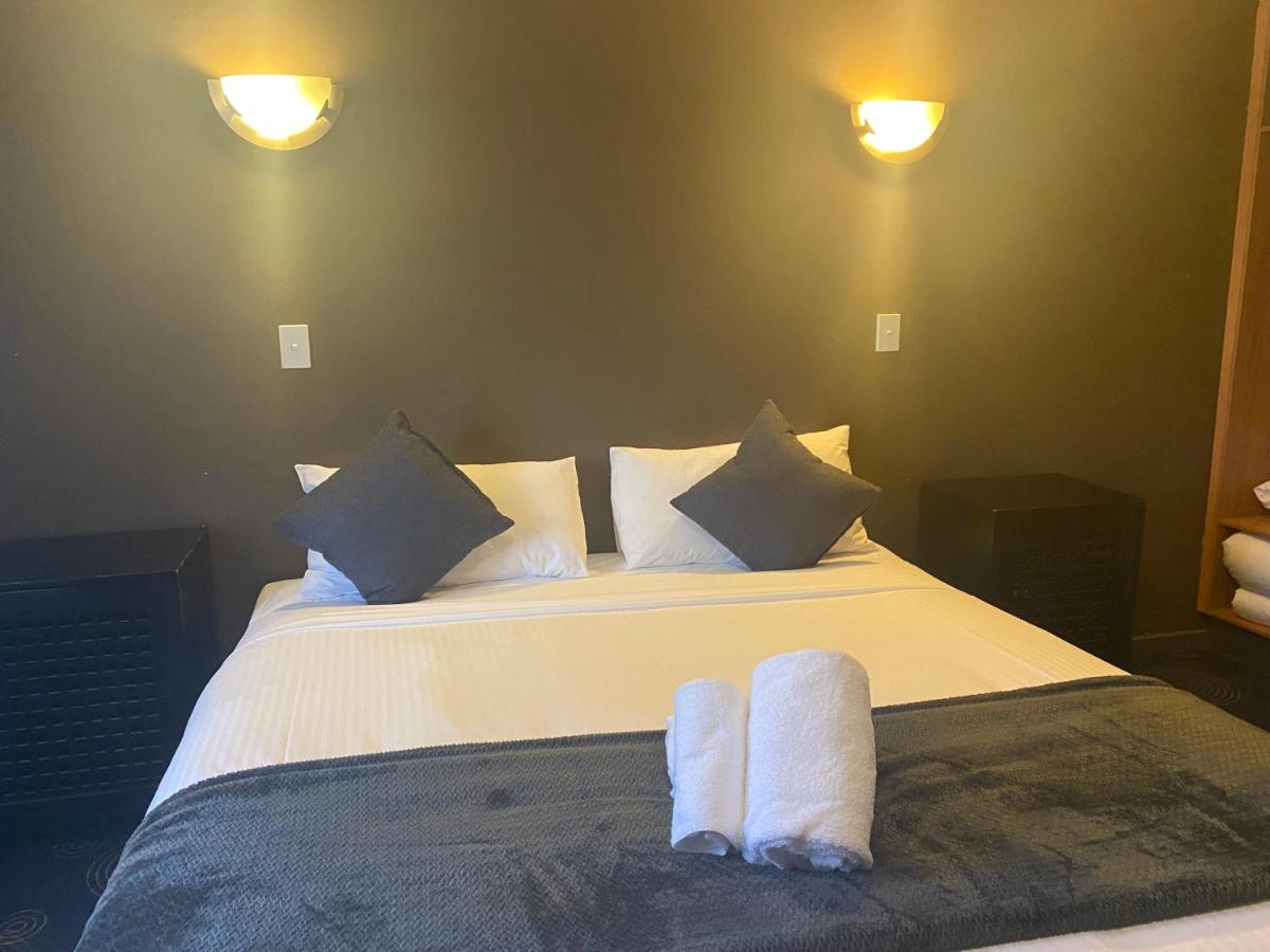 The Astor Hotel Motel Goulburn Εξωτερικό φωτογραφία