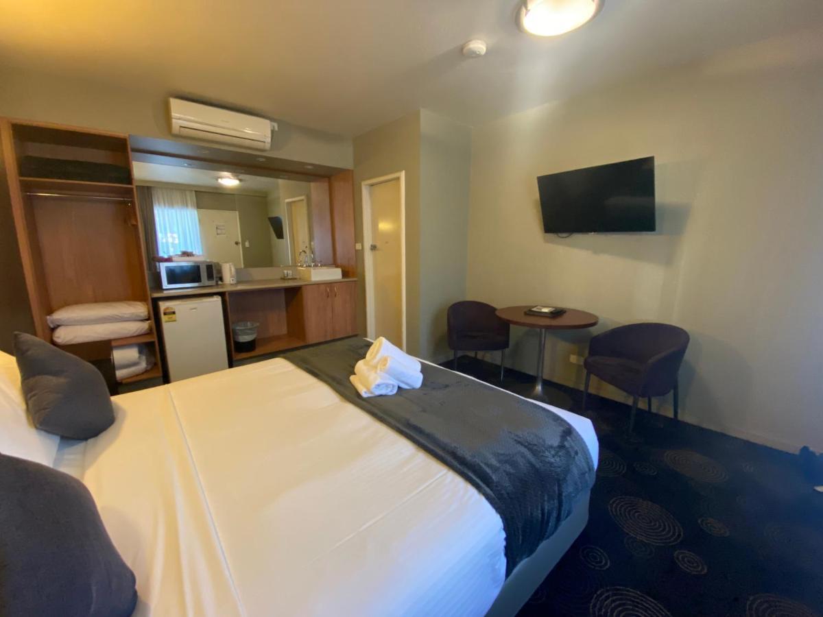 The Astor Hotel Motel Goulburn Εξωτερικό φωτογραφία