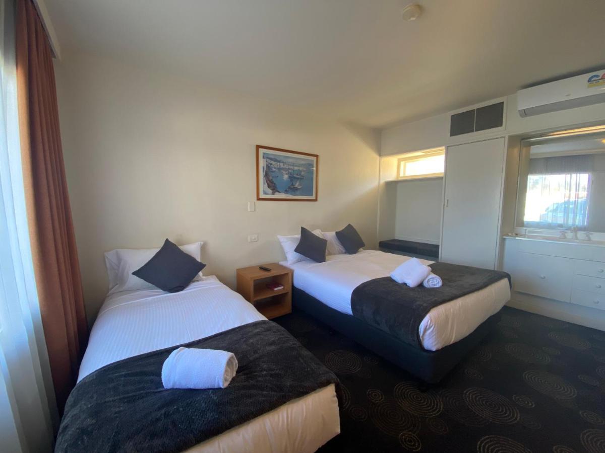 The Astor Hotel Motel Goulburn Εξωτερικό φωτογραφία